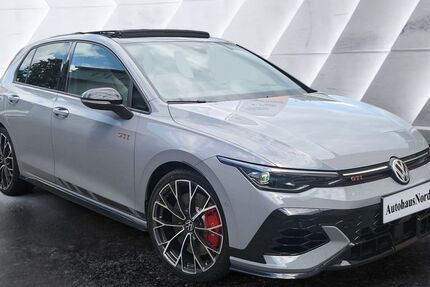 VW Golf 21.200 km 43.900 &euro; Köln-Riehl 50735