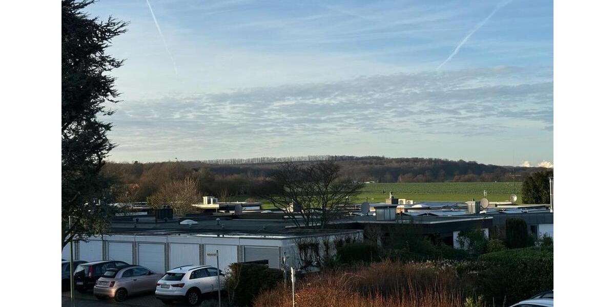 Etagenwohnung Frechen - 3 Zimmer, 123 m&sup2;, 1.480&euro; | Angebot:25297431