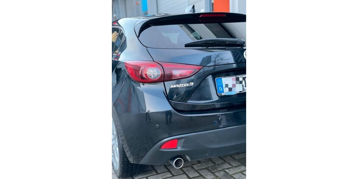 Mazda 3 260.844 km 5.200 &euro; Köln 50997