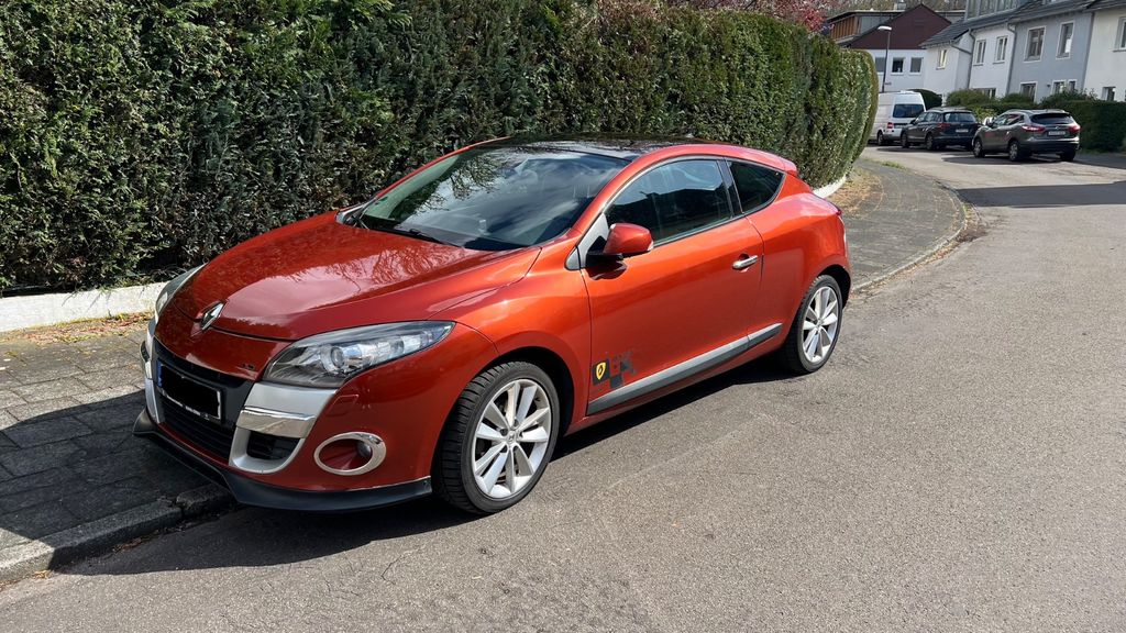 Renault Megane 123.200 km 5.990 &euro; Köln 50935