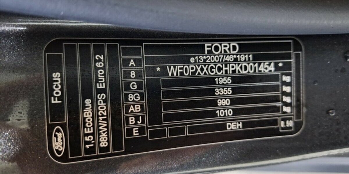 Ford Focus Navi+Temp+Sitzh+Spurh+CarPlay+6xServ+1H+E6 93.000 km 11.250 &euro; Erftstadt 50374
