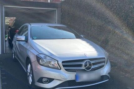 Mercedes-Benz 200 107.000 km 12.000 &euro; Titz 52445