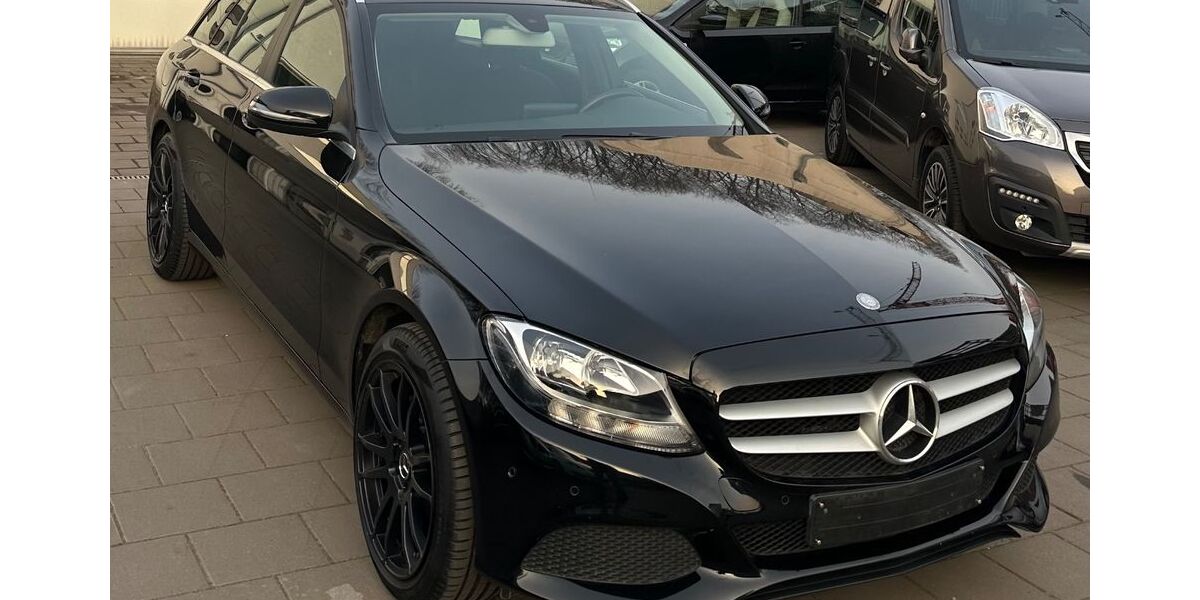 Mercedes-Benz C 200 168.000 km 14.200 &euro; Bergheim (bei Köln) 50129