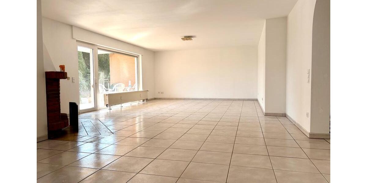 Terrassenwohnung Frechen - 3 Zimmer, 136 m&sup2;, 1.890&euro; | Angebot:25943767