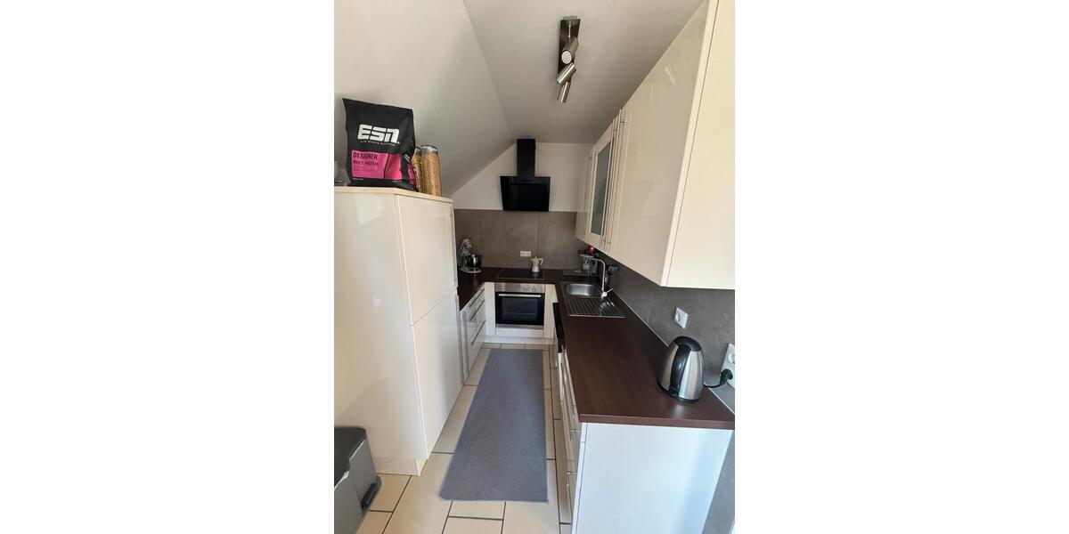Dachgeschoßwohnung Düren Mariaweiler-Hoven - 3 Zimmer, 71 m&sup2;, 220.000&euro; | Angebot:26775343