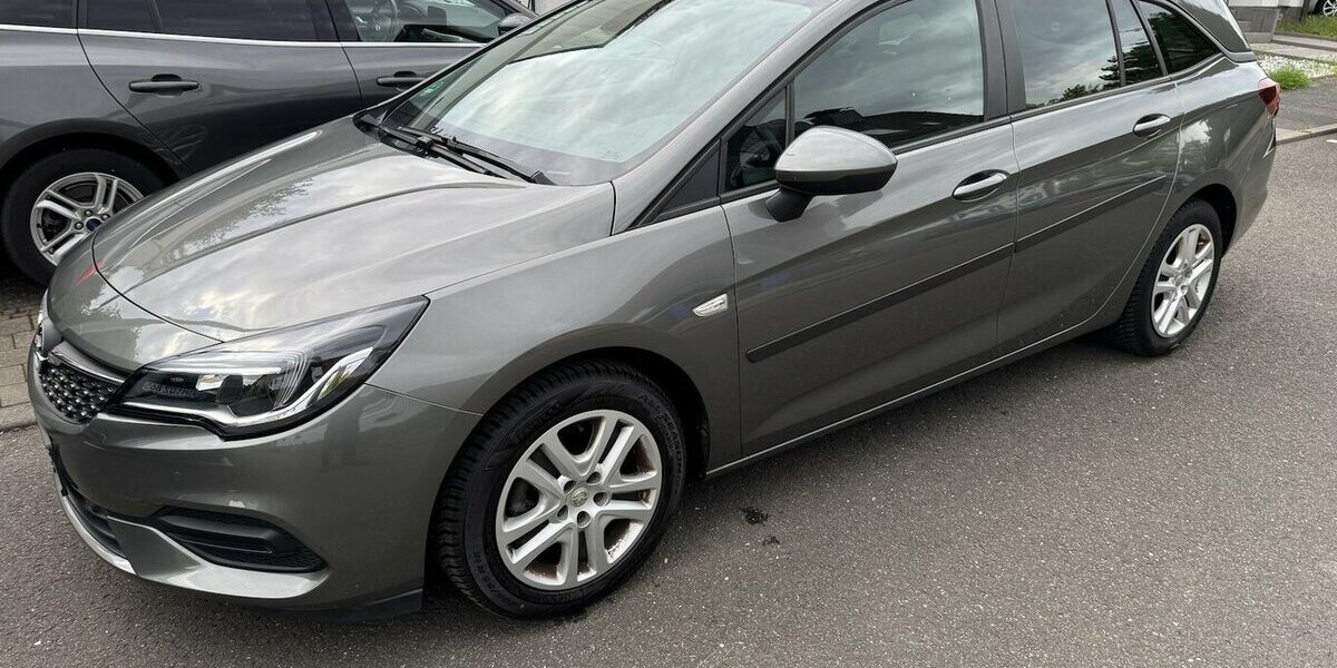Opel Astra K Klima Navi Temp CarPlay AHK ServNeu 1.Hd 100.000 km 10.000 &euro; Erftstadt 50374