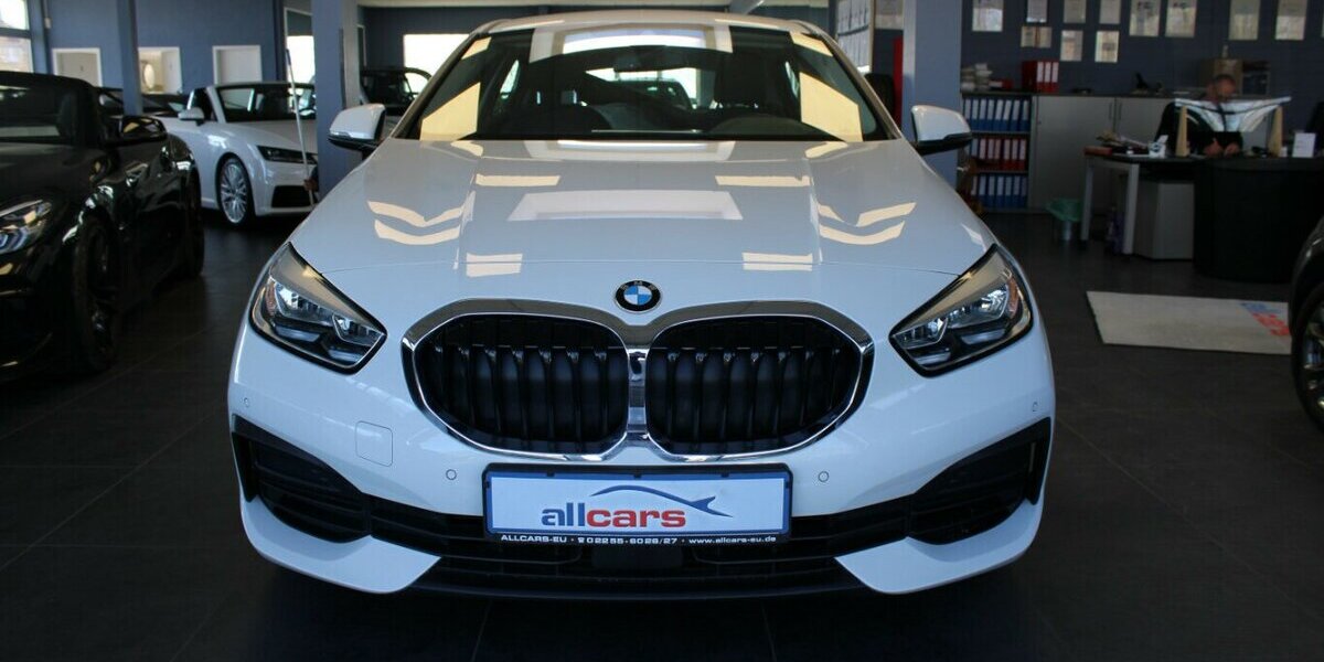 BMW 118 118i Advantage 64.427 km 16.980 &euro; Euskirchen 53881