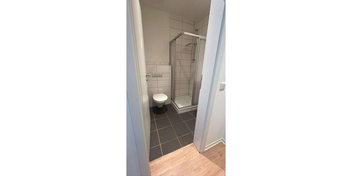 Etagenwohnung Köln Lindenthal - 1 Zimmer, 26 m&sup2;, 460&euro; | Angebot:25341183