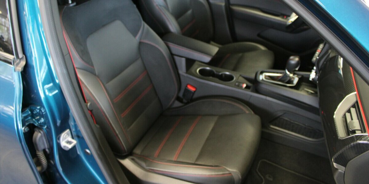 Renault Arkana TCe RS Line 160 EDC 31.223 km 22.980 &euro; Euskirchen 53881