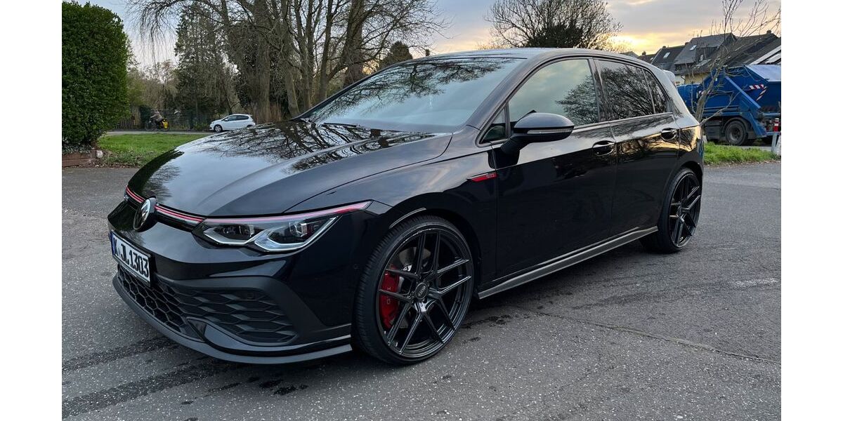 VW Golf 41.500 km 31.900 &euro; Köln 51063