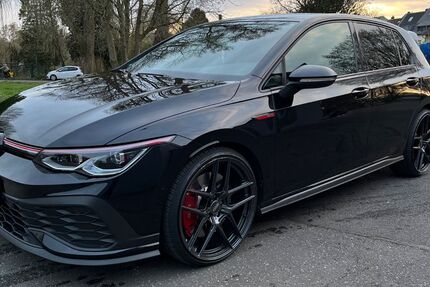 VW Golf 41.500 km 32.500 &euro; Köln 51063