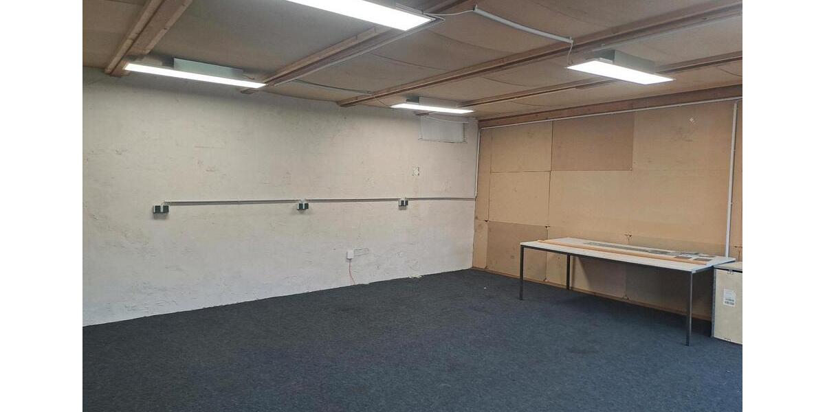 Gewerbeobjekt Euskirchen Dom-Esch - 300&euro; | Angebot:25736529