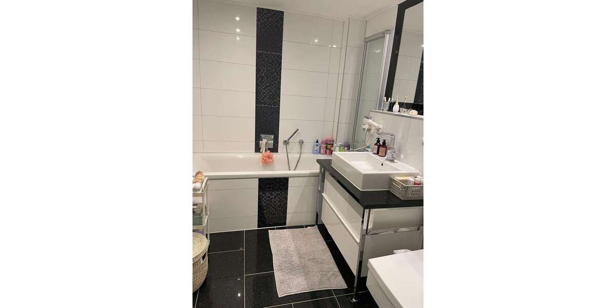 Moderne 4-Zimmer-Eigentumswohnung in zentraler Lage - 4- Erftstadt | Angebot:25232852