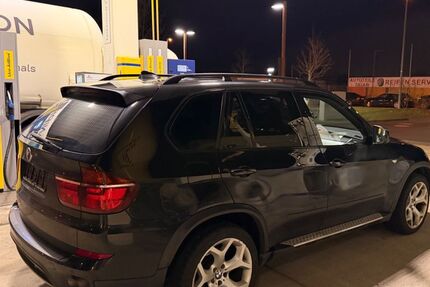 BMW X5 214.023 km 9.999 &euro; Pulheim 50259