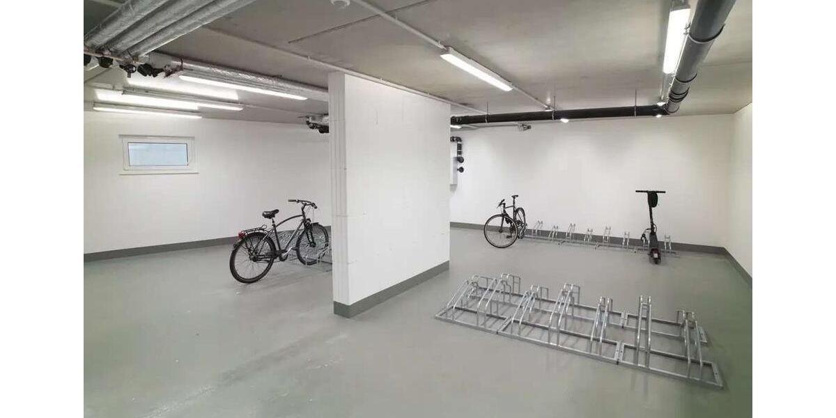 Etagenwohnung Köln Lindenthal - 1.5 Zimmer, 30 m&sup2;, 940&euro; | Angebot:25854843