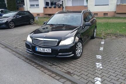 Mercedes-Benz C 220 197.000 km 6.200 &euro; Leverkusen 51373