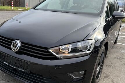 VW Golf Sportsvan 159.764 km 10.390 &euro; Bornheim 53332