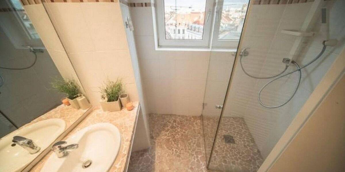 Etagenwohnung Köln Neustadt-Nord - 2 Zimmer, 80 m&sup2;, 1.120&euro; | Angebot:25938458