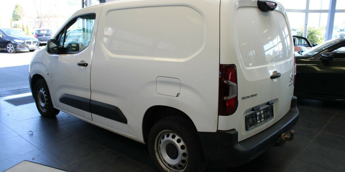 Citroen Berlingo 1.5 BlueHDI 130M - AHK - Head-Up - 132.598 km 10.980 &euro; Euskirchen 53881