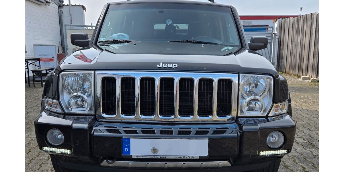 Jeep Commander 221.407 km 11.950 &euro; Köln 50859
