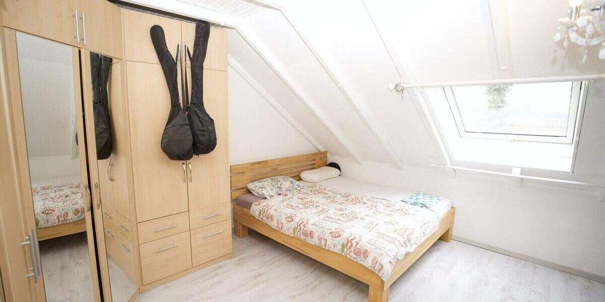 Reihenmittelhaus Erftstadt / Liblar Liblar - 5 Zimmer, 129 m&sup2;, 399.000&euro; | Angebot:25695868