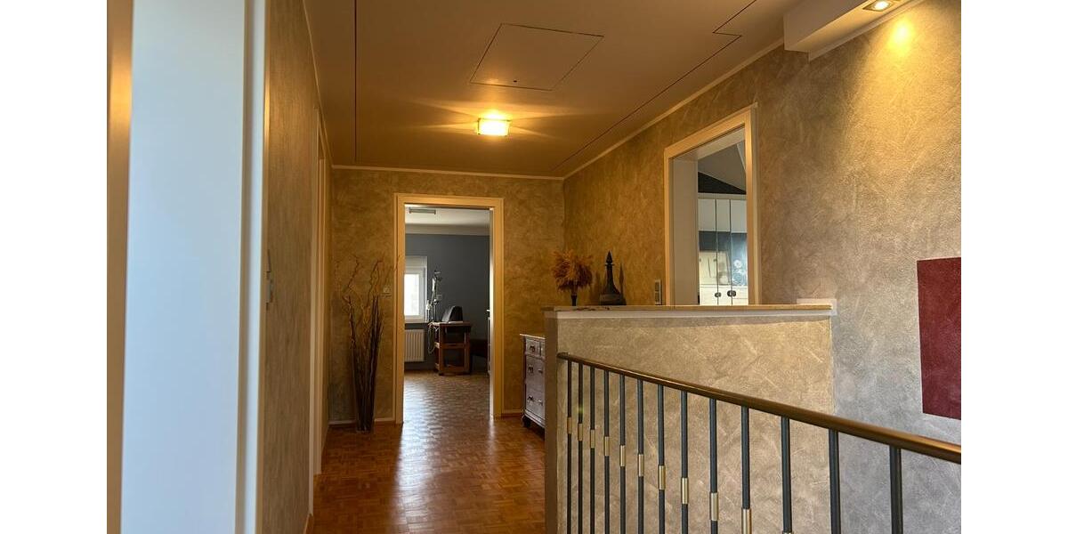 Einfamilienhaus Jülich - 6.5 Zimmer, 215 m&sup2;, 659.000&euro; | Angebot:25406846