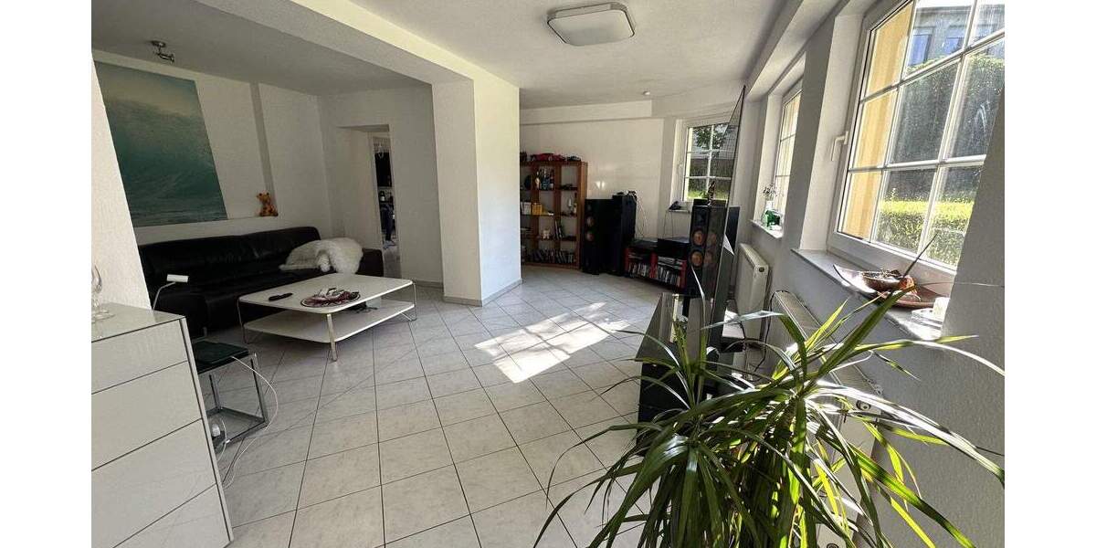 Terrassenwohnung Euskirchen Innenstadt - 3 Zimmer, 115 m&sup2;, 275.000&euro; | Angebot:25800347