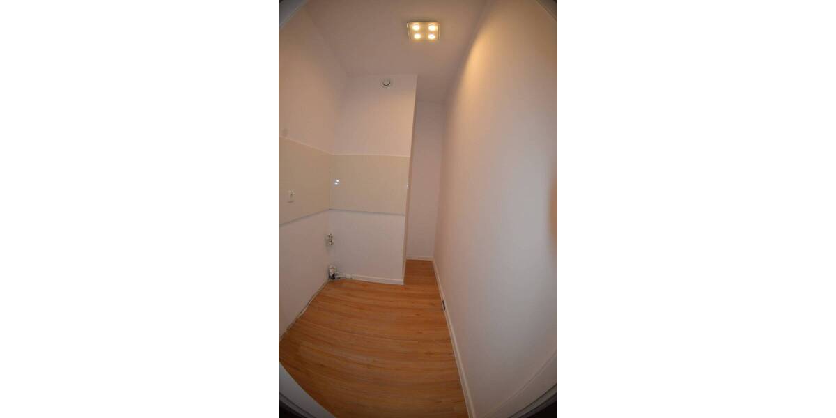 Etagenwohnung Köln Meschenich - 2 Zimmer, 40 m&sup2;, 70.000&euro; | Angebot:25728632