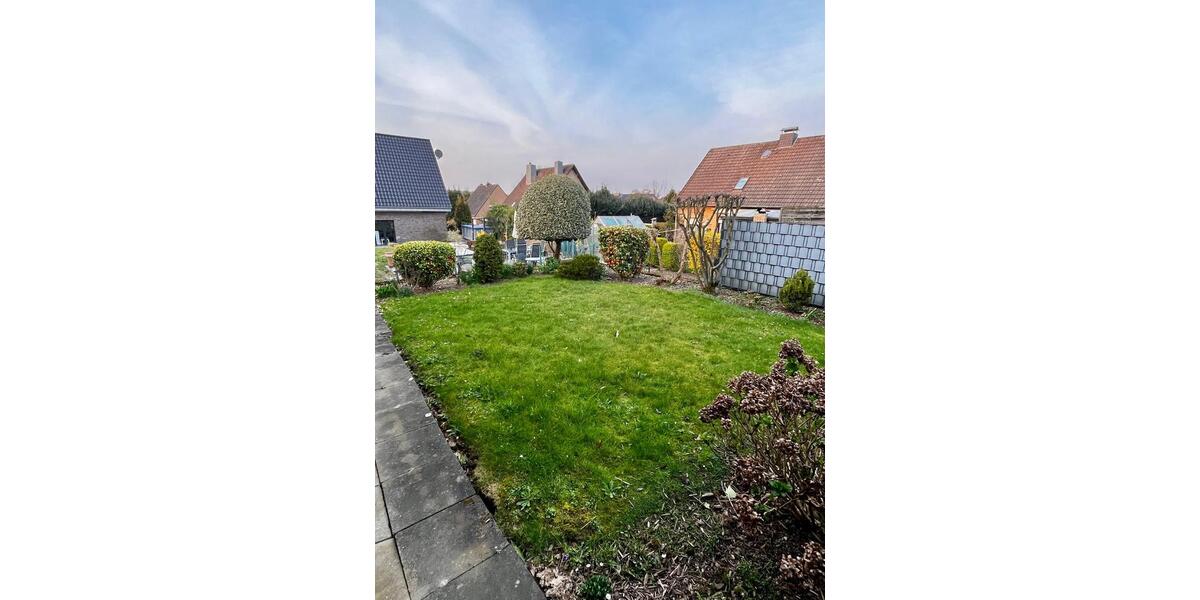 Einfamilienhaus Bedburg - 4 Zimmer, 115 m&sup2;, 1.200&euro; | Angebot:25910688