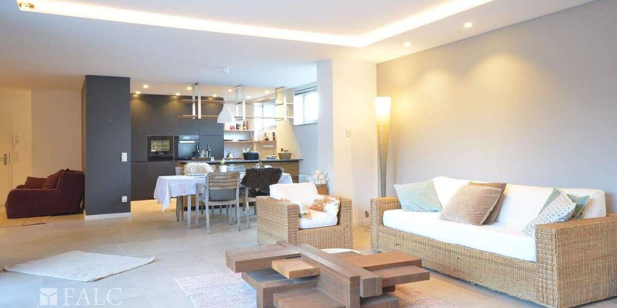 Einfamilienhaus Pulheim - 6 Zimmer, 235 m&sup2;, 699.000&euro; | Angebot:25743071