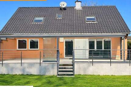 Haus Köln Esch/Auweiler - 8 Zimmer, 288 m&sup2;, 1.099.000&euro; | Angebot:25696534