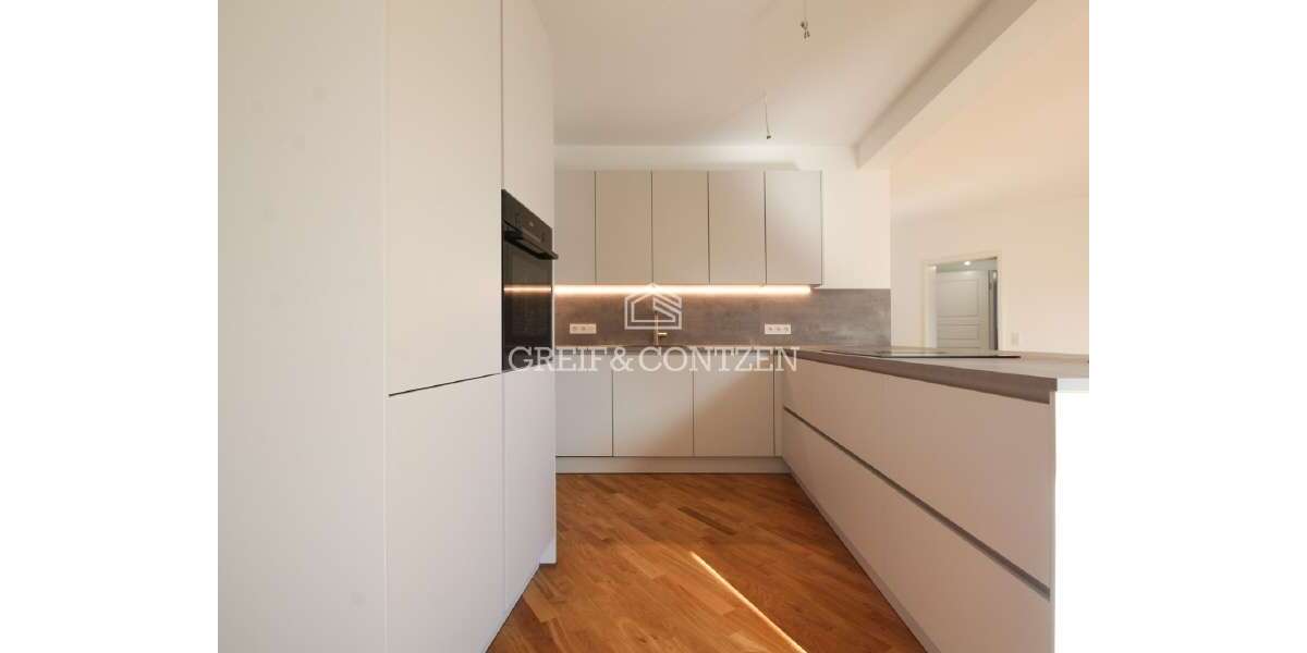 Etagenwohnung Köln Lindenthal - 3 Zimmer, 117 m&sup2;, 2.564&euro; | Angebot:25755519