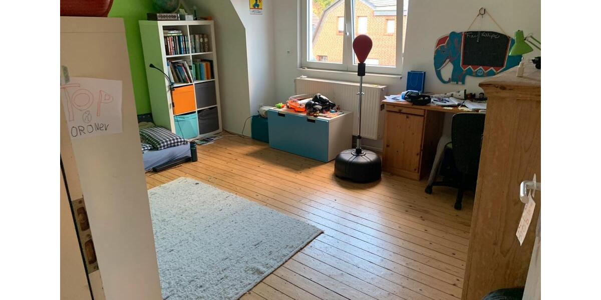Einfamilienhaus Köln Mülheim - 5 Zimmer, 160 m&sup2;, 2.720&euro; | Angebot:25595854