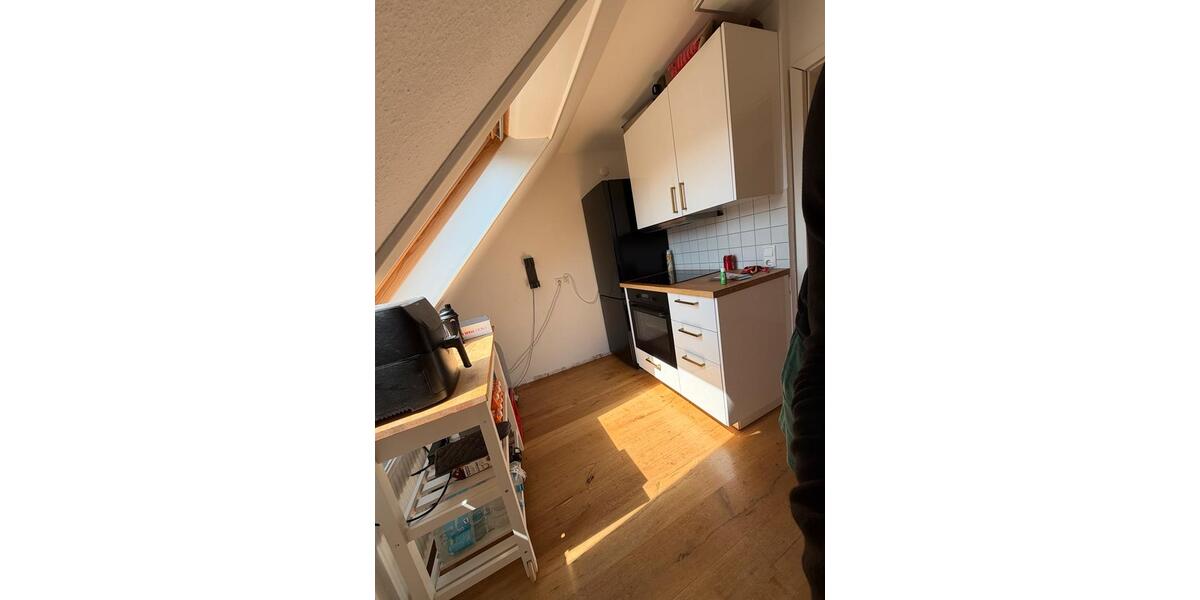 Dachgeschoßwohnung Köln Ehrenfeld - 2 Zimmer, 56 m&sup2;, 269.000&euro; | Angebot:27096072