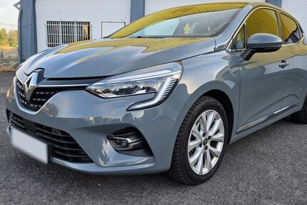 Renault Clio 101.597 km 9.640 &euro; Frechen 50226
