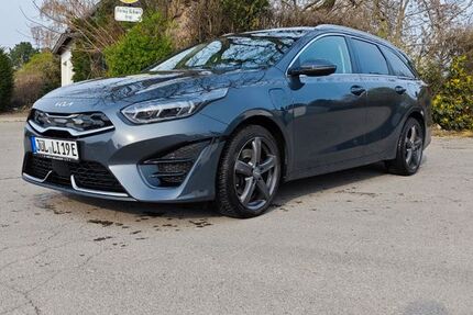 Kia ceed Sportswagon 81.000 km 19.000 &euro; Langerwehe 52379