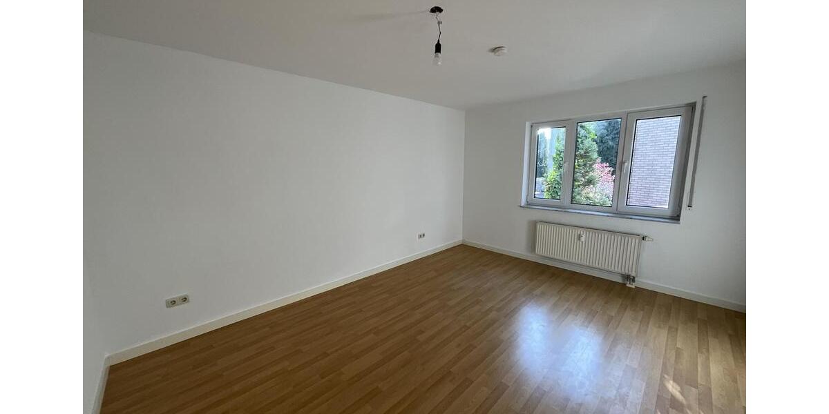 Etagenwohnung Köln Mülheim - 2 Zimmer, 61 m&sup2;, 900&euro; | Angebot:25942588
