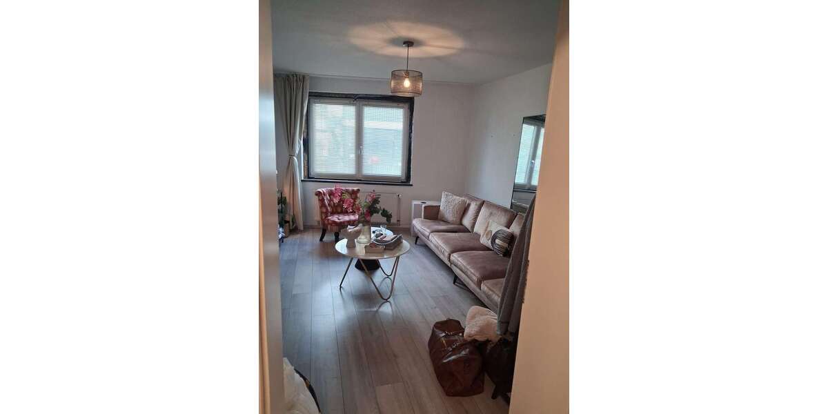Etagenwohnung Köln Kalk - 2 Zimmer, 50 m&sup2;, 775&euro; | Angebot:25973000