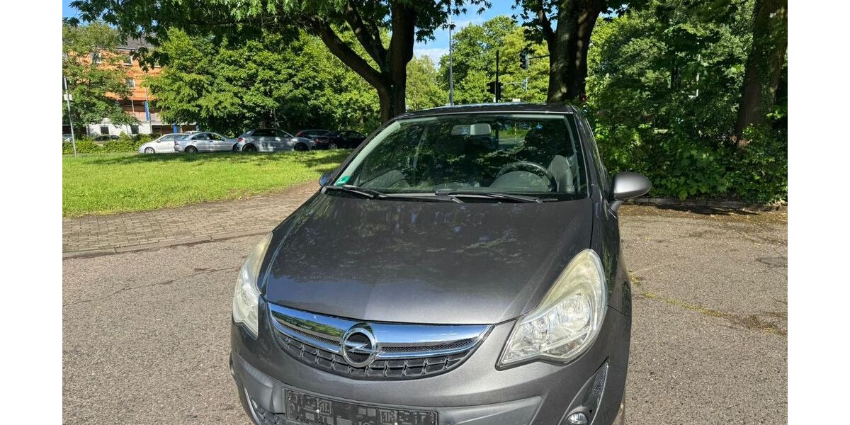 Opel Corsa 127.850 km 3.499 &euro; Leverkusen 51375