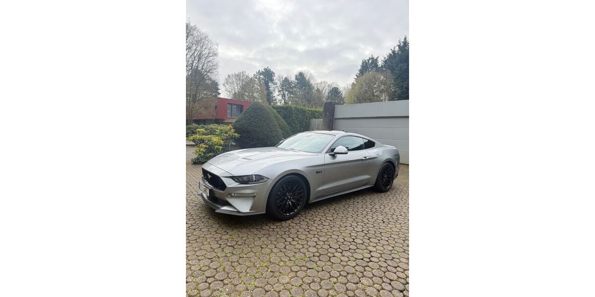 Ford Mustang 11.100 km 49.900 &euro; Köln 50735