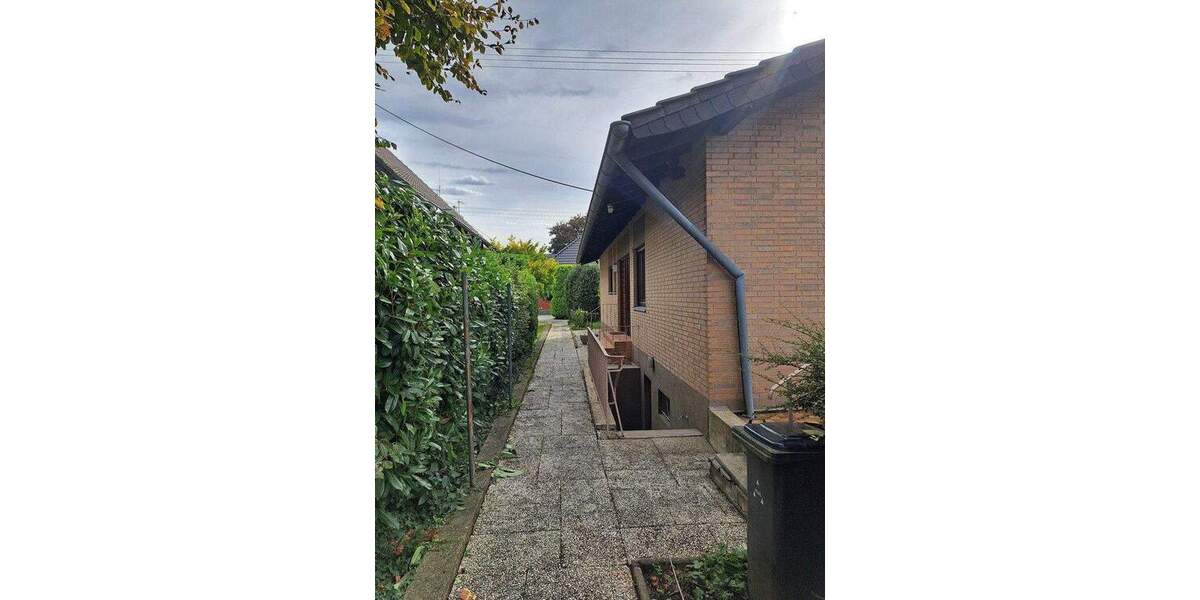 Bungalow Niederkassel Rheidt - 5 Zimmer, 135 m&sup2;, 549.000&euro; | Angebot:25909589