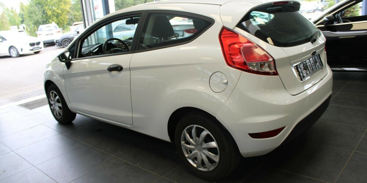 Ford Fiesta 1.2 - Klima - 85.572 km 4.980 &euro; Euskirchen 53881