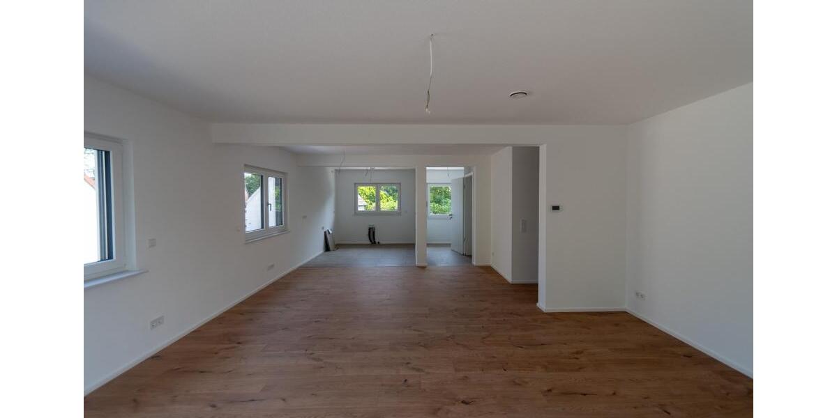 Etagenwohnung Köln Rodenkirchen - 3 Zimmer, 100 m&sup2;, 1.900&euro; | Angebot:25225226