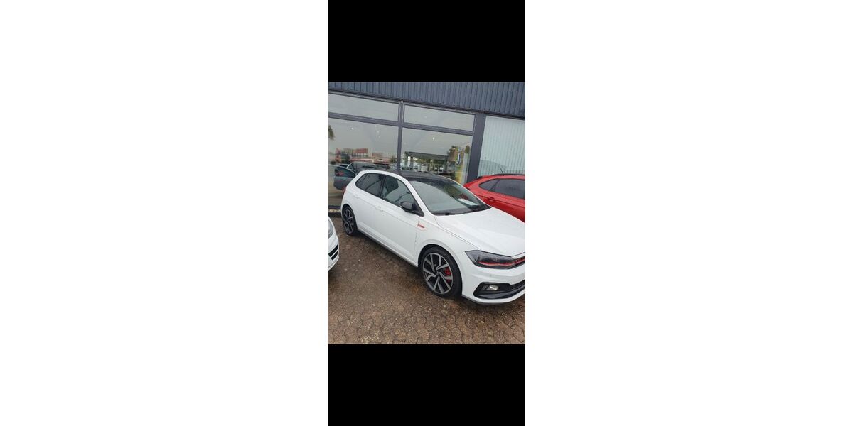 VW Polo 61.300 km 16.000 &euro; Köln 51105