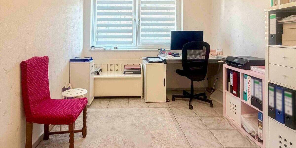 Reihenmittelhaus Köln Blumenberg - 7 Zimmer, 194 m&sup2;, 640.000&euro; | Angebot:26868896