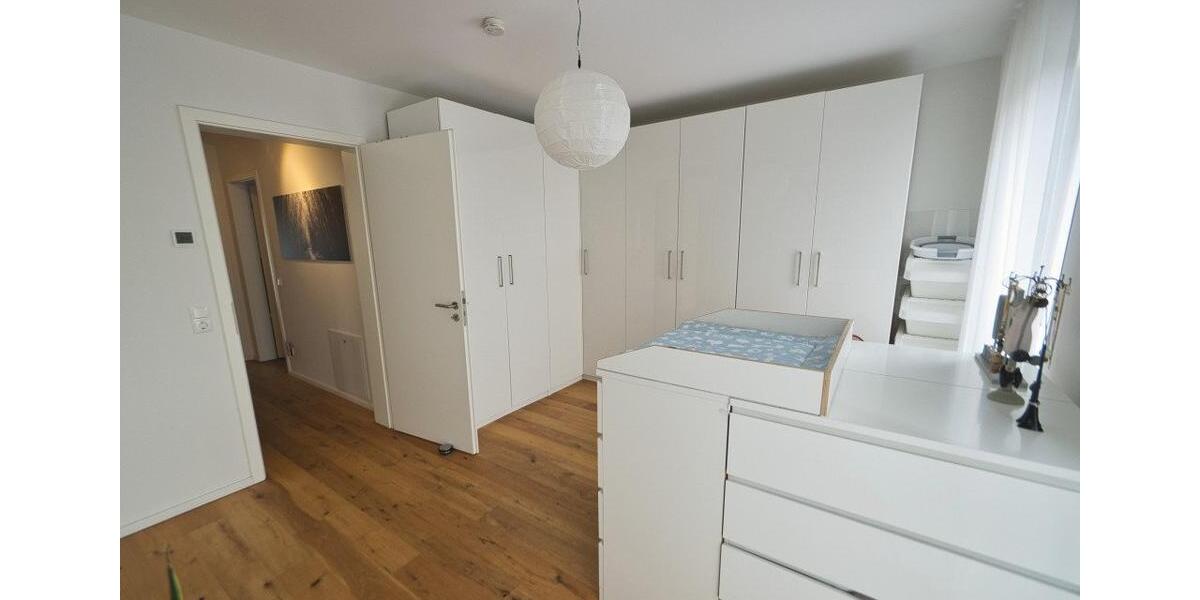 Reihenhaus Erftstadt - 5 Zimmer, 140 m&sup2;, 579.000&euro; | Angebot:26821731