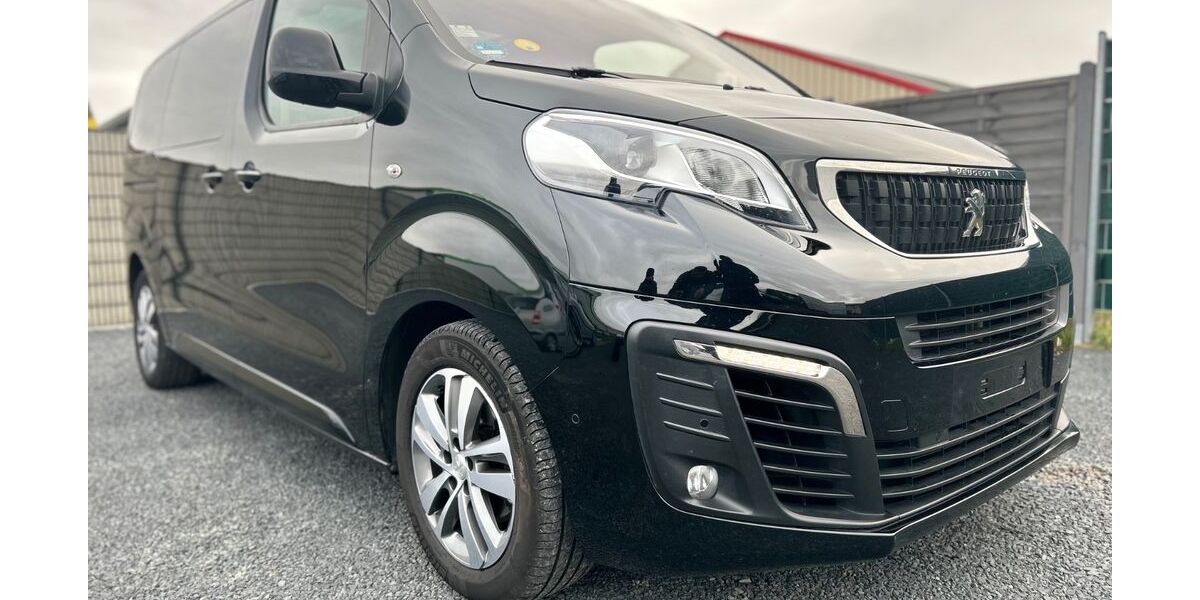 Peugeot Traveller 110.765 km 31.190 &euro; Düren 52351