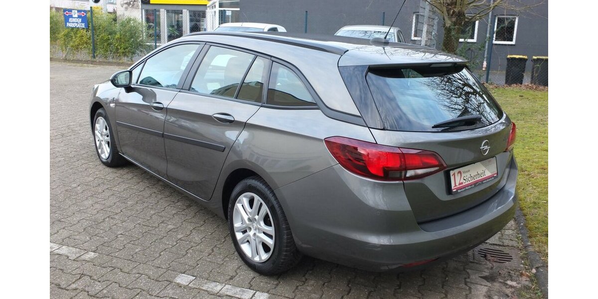 Opel Astra SPORTS TOURER NAVI KLIMA BLUETOOTH ALLWETTER 128.955 km 9.998 &euro; Köln 50858