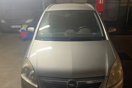Opel Zafira 206.183 km 4.500 &euro; Monheim am Rhein 40789