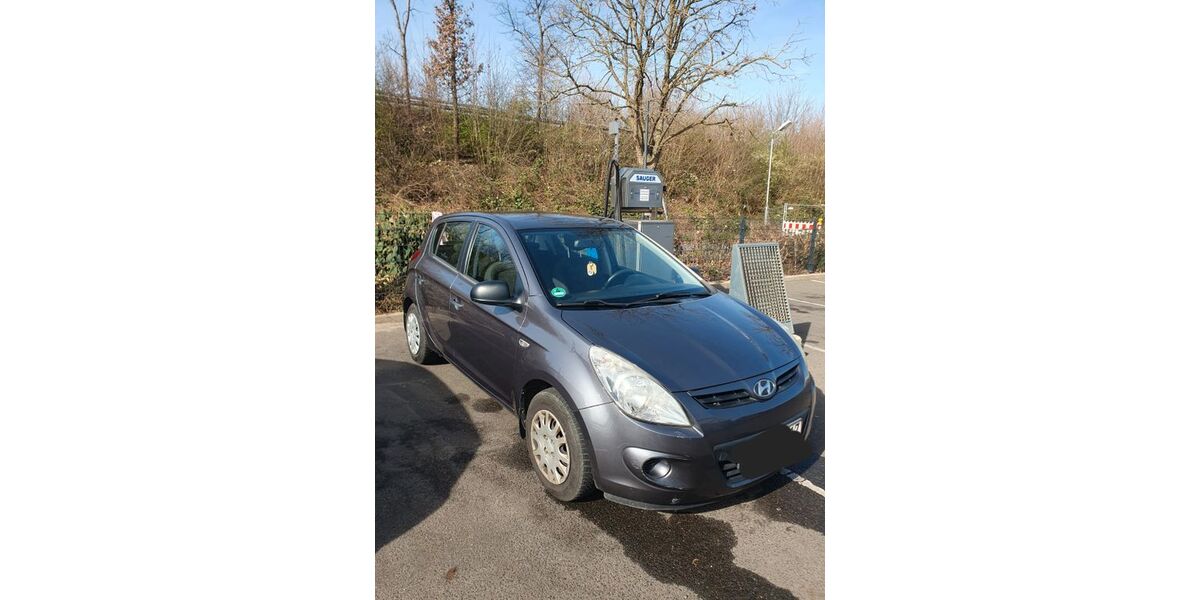 Hyundai i20 149.200 km 2.950 &euro; Düren 52351